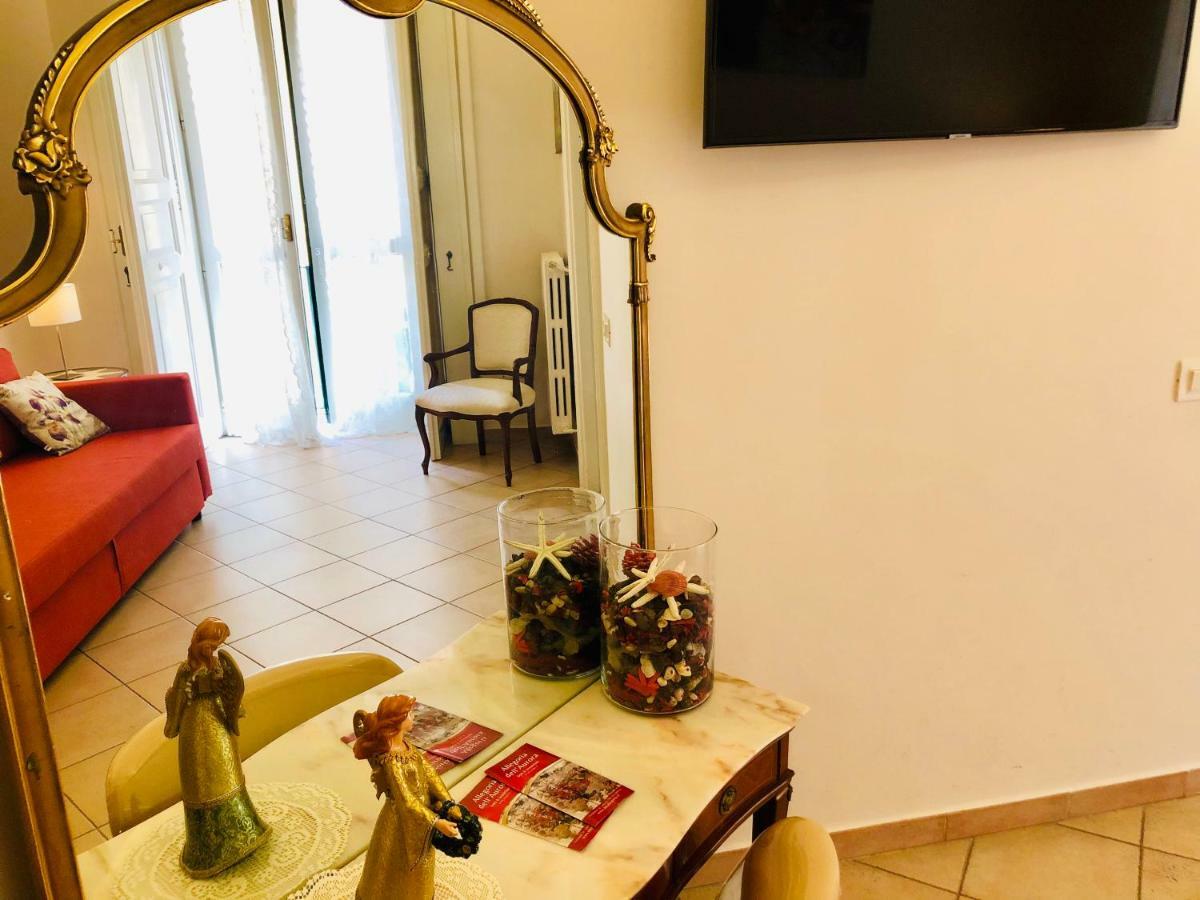 Allegoria Dell'Aurora Σαλέρνο Εξωτερικό φωτογραφία