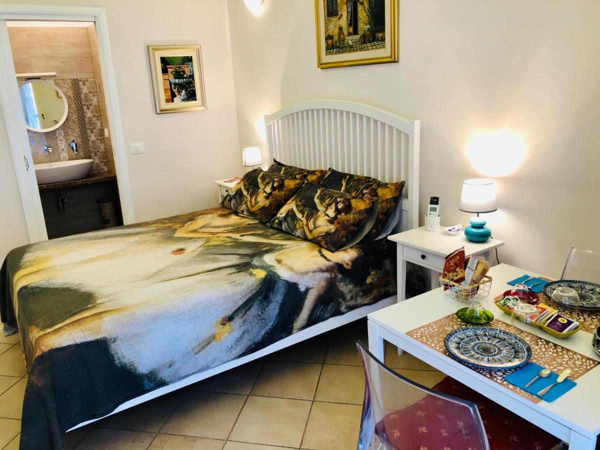 Allegoria Dell'Aurora Σαλέρνο Εξωτερικό φωτογραφία